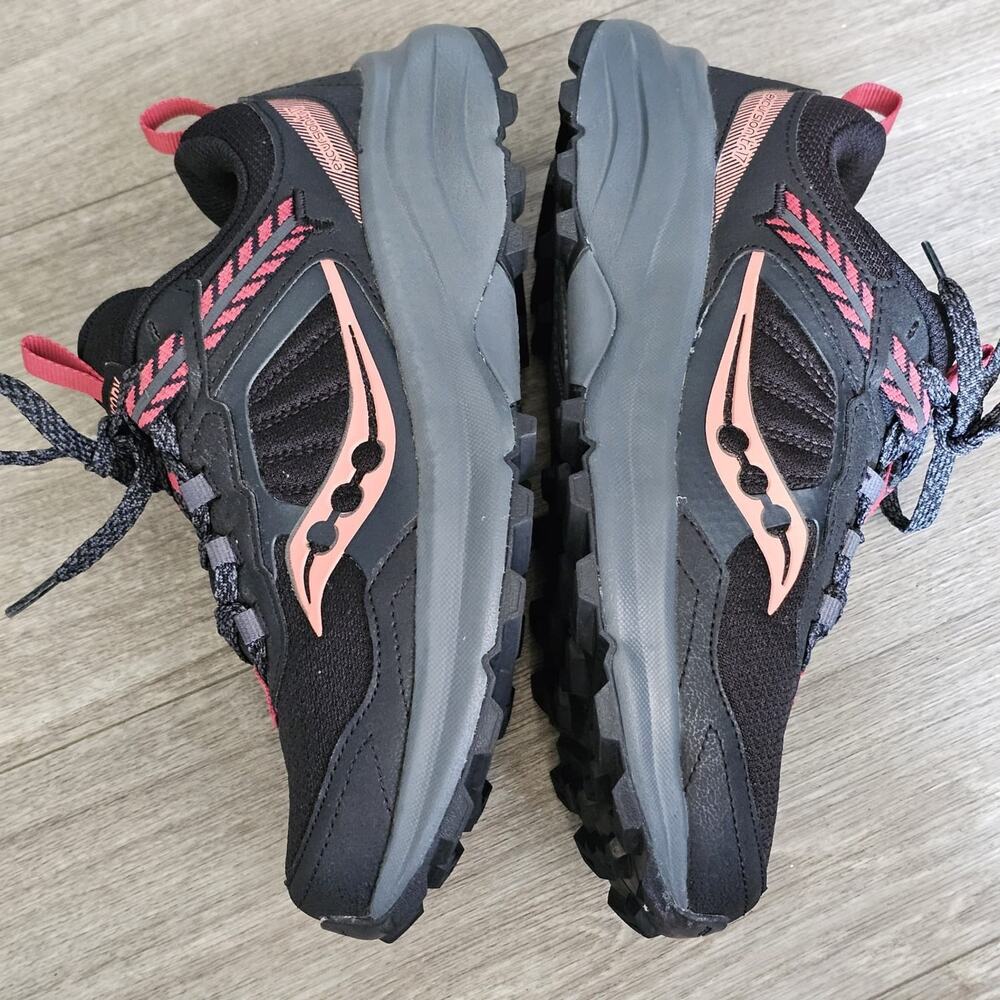 Saucony Women's Excursion TR 16 Trail Shoes Size 8.5 Black Fuchsia S10959-200 - Picture 5 of 11